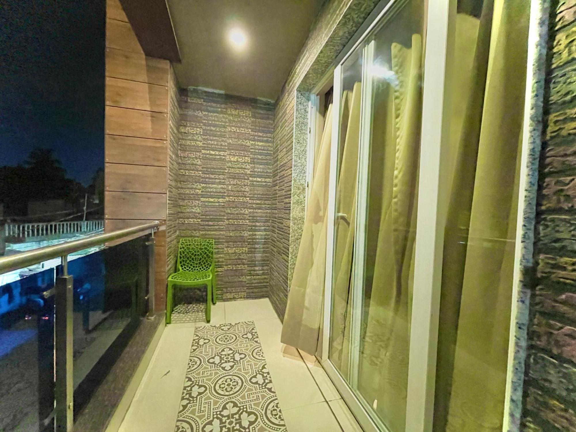 Hotel Kuber Palace ! Puri Near-Sea-Beach-And-Temple Fully-Air-Conditioned-Hotel With-Lift-And-Parking-Facility Buitenkant foto