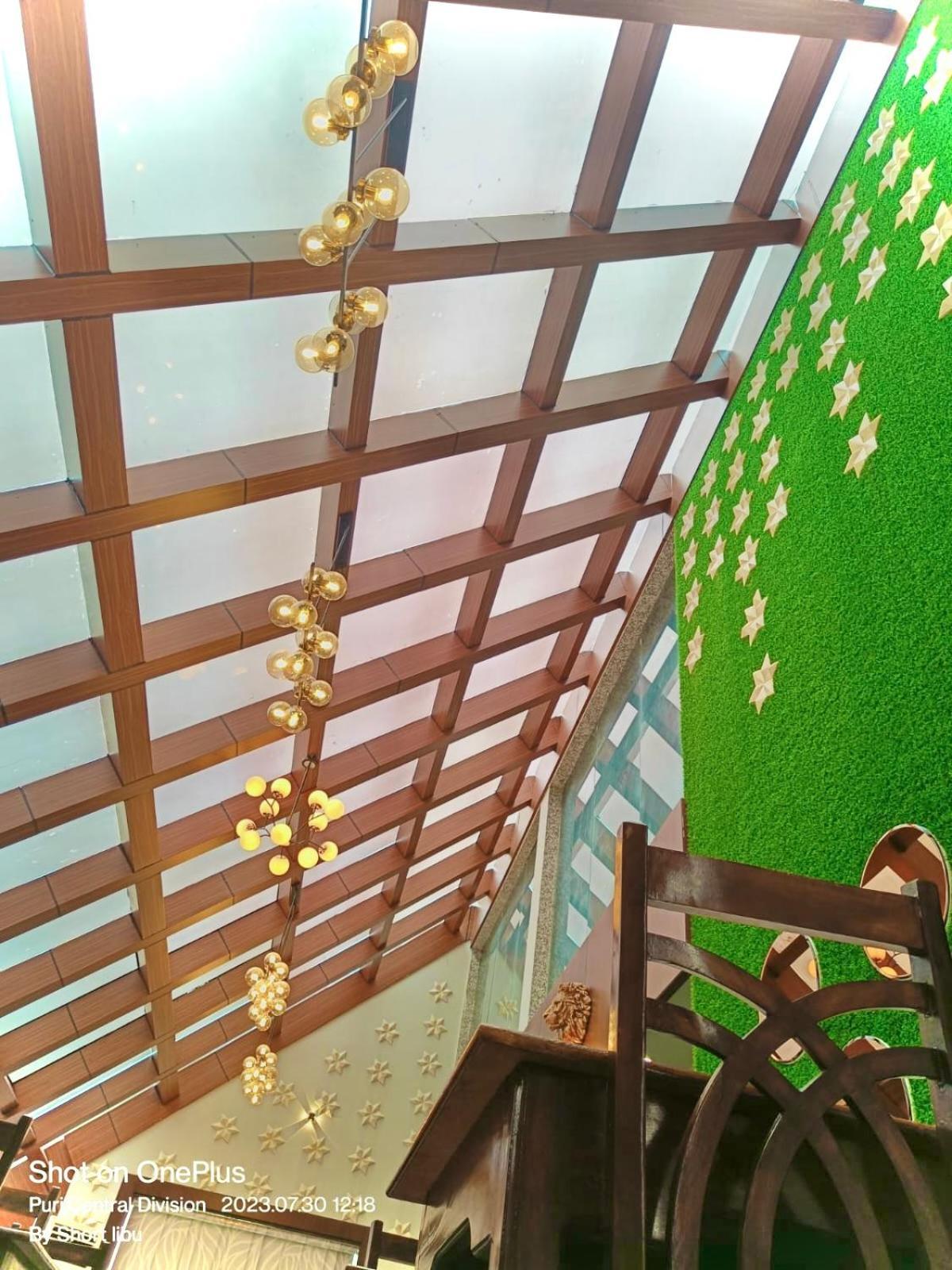 Hotel Kuber Palace ! Puri Near-Sea-Beach-And-Temple Fully-Air-Conditioned-Hotel With-Lift-And-Parking-Facility Buitenkant foto